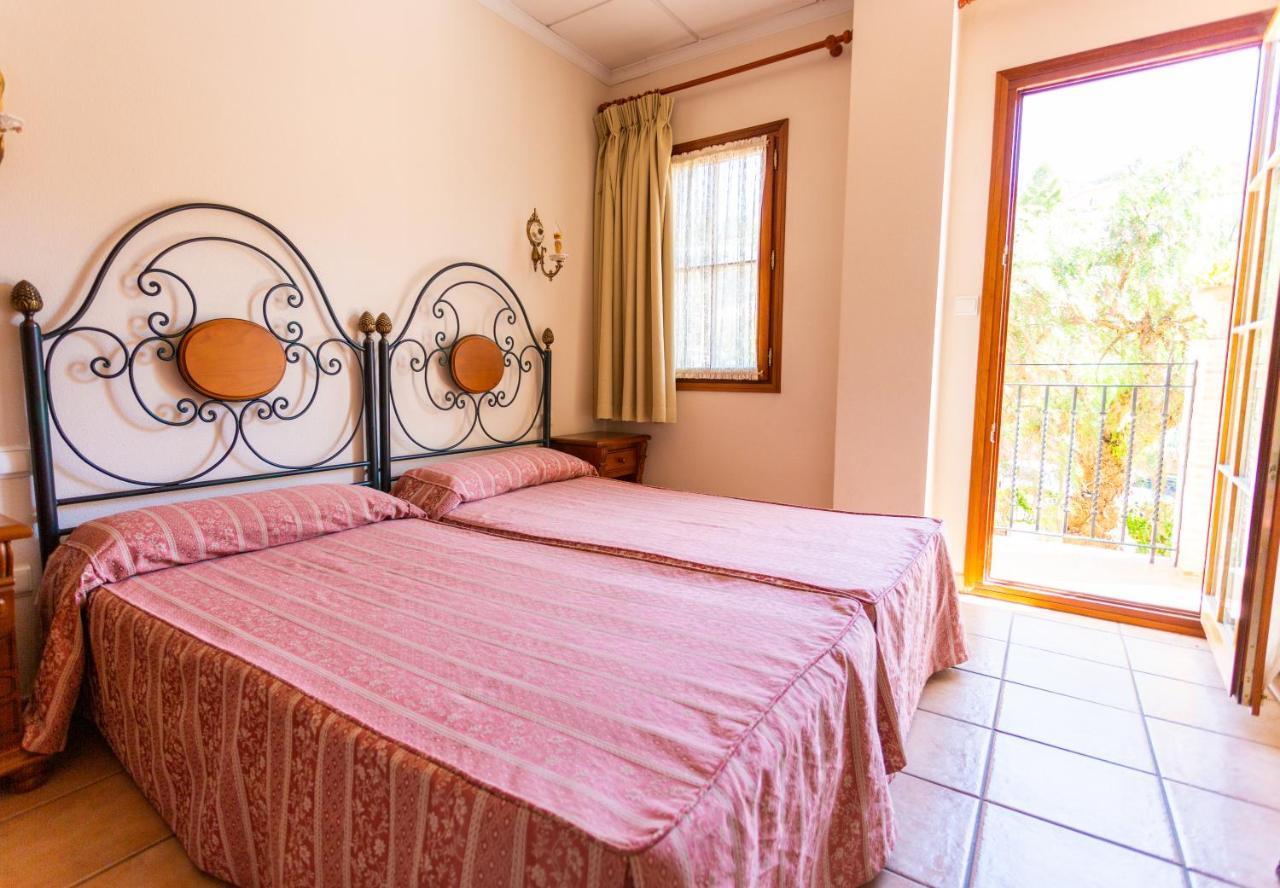 Hotel Rural Serrella Castell De Castells المظهر الخارجي الصورة