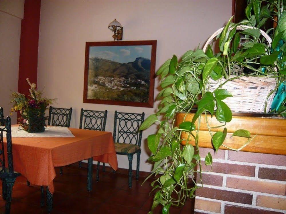 Hotel Rural Serrella Castell De Castells المظهر الخارجي الصورة